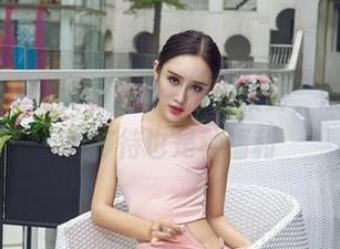 AISS爱丝(黄金版) – 不惧寂寞，索菲的独自等待也是种福利