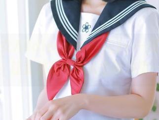 白衣少女Addielyn(에디린)——原图一览，让我重新审视人生的决策！