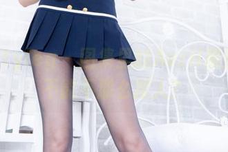 Beautyleg – 图集里的Avril黑丝，能不能不那么撩人？