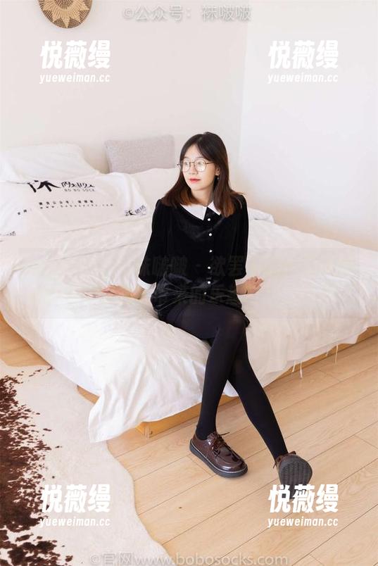 BoBoSocks袜啵啵-奶油 BoBoSocks袜啵啵 - 欲罢不能!免费奶油图集:瑜伽裤带来的乐趣与尴尬瞬间!