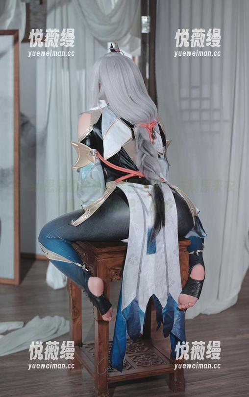 Cien恩恩的白衬衫美图合集，发现原来衣服也有“心思”的哦。