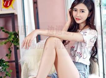 Feilin嗲囡囡 – 一边遐想，一边看SiByl李思宁的天台私房，满脑子都是阳台风？