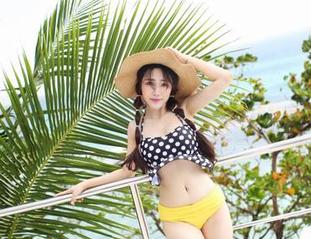 IMiss爱蜜社 – 泳池清凉一夏，黄乐然的高清写真不怕湿身！