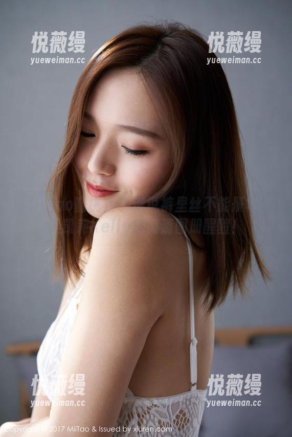 MiiTao蜜桃社 - 谁说裤里丝不能豪华？吴凯莉Kelly的高清图册醒醒！