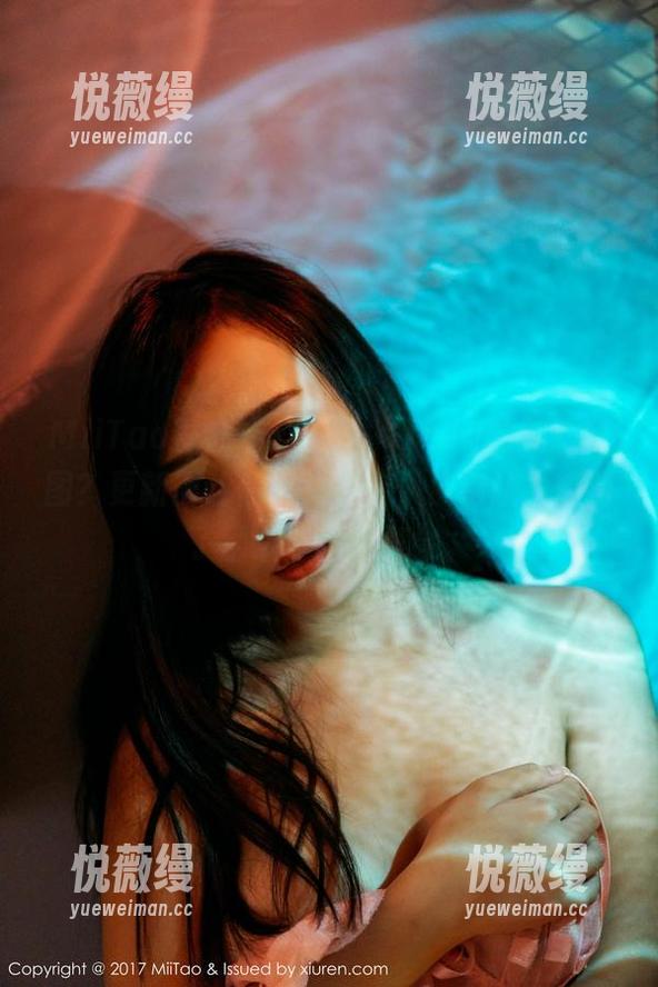 MiiTao蜜桃社 - 陌子Mandy的礼服套图？更新得让你摇头晃脑，依稀让人想到了那个梦里的舞会。