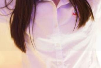 ROSI出品：穿上空姐制服后，谁说登机不需要偶像气质？快来下载原图！