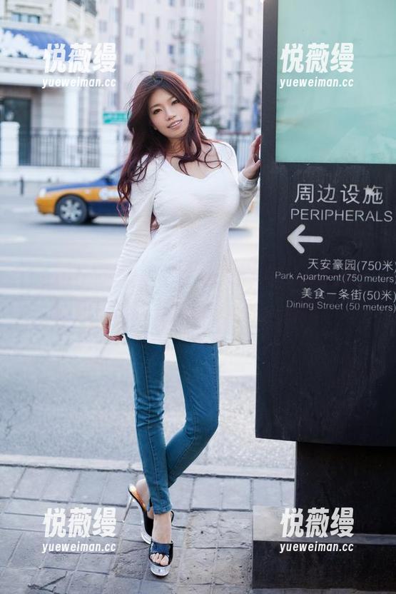 TuiGirl推女郎 - 王馨瑶的原图与精选，御姐打扮和真实感也能碰一碰吧？