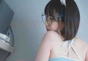 Uhye(이유혜)+天使=私房幸福，图包里的小细节让人一直想喃喃自语…