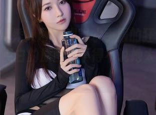 Xiuren秀人网 – 观看水手服的狂欢：伊丽莎有点白的原图，不得不说她太有幽默感！