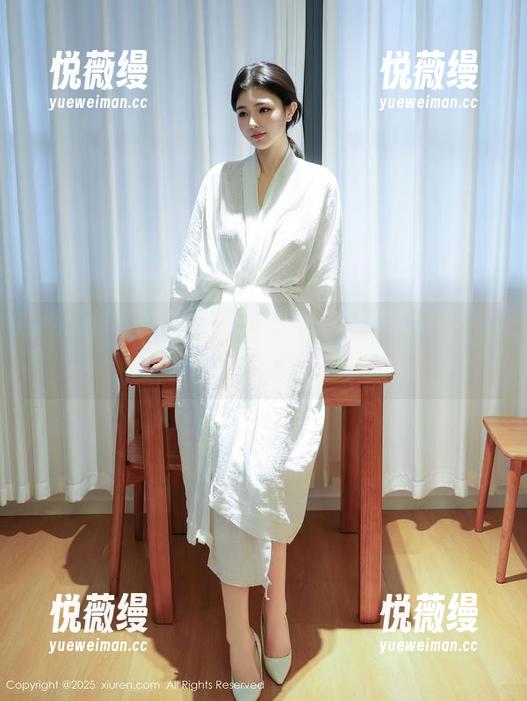 Xiuren秀人网-媛宝儿boa Xiuren秀人网 - 媛宝儿boa短暂露面!黑丝写真从图库上派对主角。