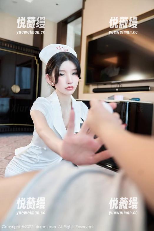 Xiuren秀人网 - 小逗逗双马尾精选：诶，双马尾与自由飞翔有啥联系？