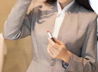 Xiuren秀人网 – 护士星小兔Meetu：你有没有想过病床上的那点小事？“原图”合集请自便！