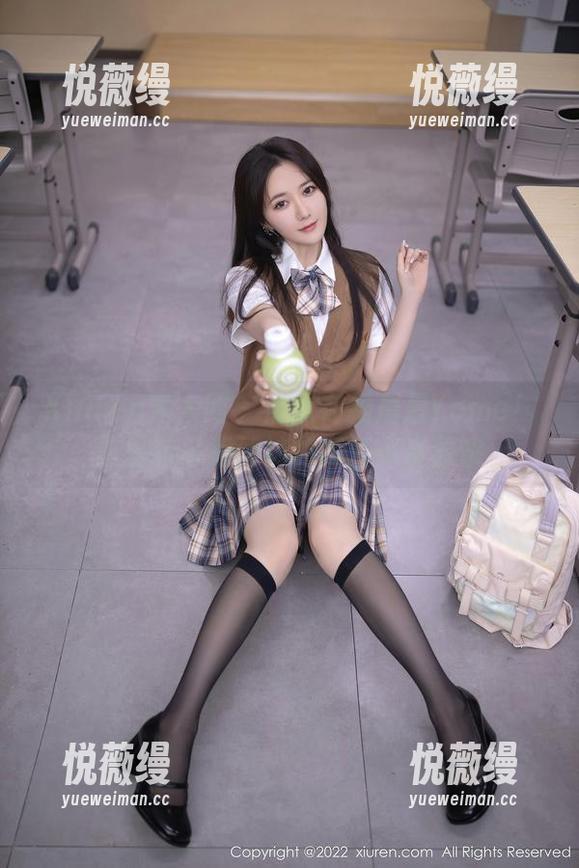 Xiuren秀人网 - 焦点在杨晨晨Yome！这里有吊裙丝袜的高清小资源哦