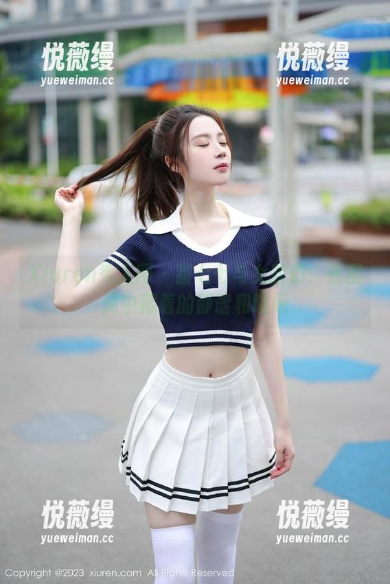 Xiuren秀人网-甜七七 Xiuren秀人网 - 甜七七与女孩们:在图库中藏着的静谧和喧闹