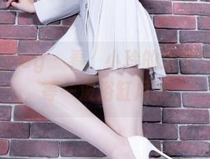 beautyleg – 看，小玲的浴室在线写真，等一波浴缸风骚。