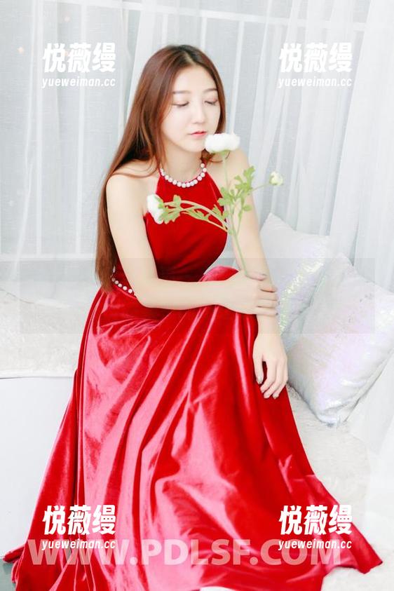 partycat轰趴猫-陈雅漫 partycat轰趴猫 - 清纯无极限:陈雅漫私房图集中的不经意调皮。