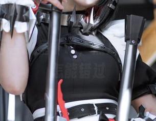 关注w百合欧皇子w，照片中的裸足人生怎能错过
