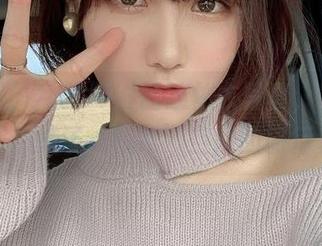 けん研(けんけん)的连体衣写真，穿上后我果然成了‘四维’空间的旅行者！