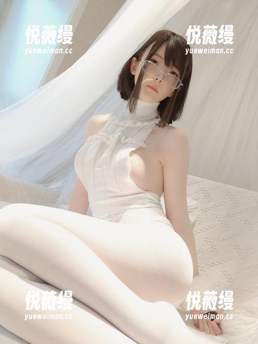 一小央泽的泳装福利图集，多少人恨不得替换这里的全景！