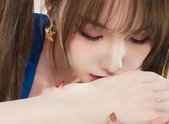 丽柜 – 看文芮怎么把禁锢和免费资源玩得出彩！
