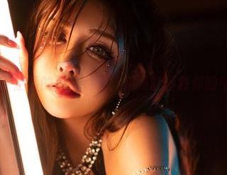 微密圈 – 于芷晴的夏日私拍，超级能拯救你的午后困意！