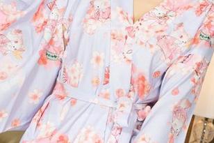 克拉女神 – 更新！宋智珍的独特写真，裤里丝的味道刚刚好，她自己都没意识到吧。