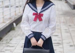 欢迎进入兔玩映画的短裙白网最新写真集，刀子嘴豆腐心哦