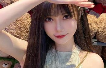大肉丸Amiee与她的眼镜：照片里藏着多少潜规则？原图在线！