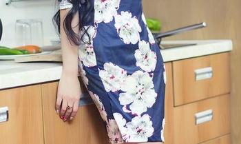 头条女神 – 没想到免费写真还能遇到油亮版本的何娇娇，滑嫩得不像话！