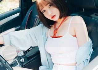 看！孙乐乐(손예은)的浴缸新写真更新，水雾弥漫中有种……你明白的。