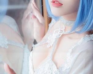 宫本樱的长腿，大概是cos界的“超模”吧？