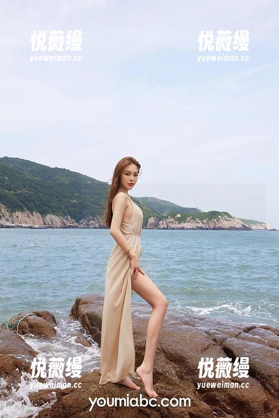 尤蜜荟 - 小绵羊在校服里穿梭的图集：一脚踏入怀旧时代