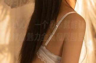 尤蜜荟 – 小心，一个吊带就能让你掉进黄依婷的魅力全集和原图里。