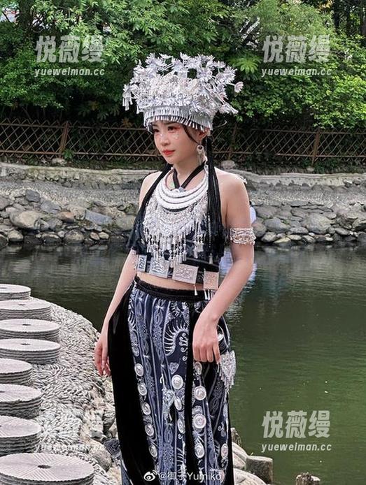 大胆出口！御子Yumiko毛衣全套图集——你有发现哪件竟然让我歪掉眼？