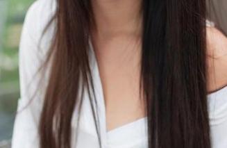 推女神 – 帅气的尤美Yumi和美味的肉丝，让这张照片成了我的新收藏！