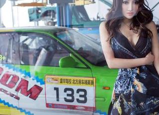 推女郎 – 潘娇娇的更新棉袜挑战：你敢和我一起试试吗？