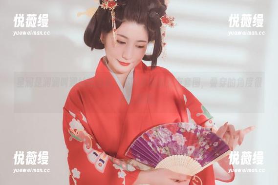 星澜是澜澜叫澜妹呀出品，不同凡响的女友套图，叠穿的角度很有意思啊。