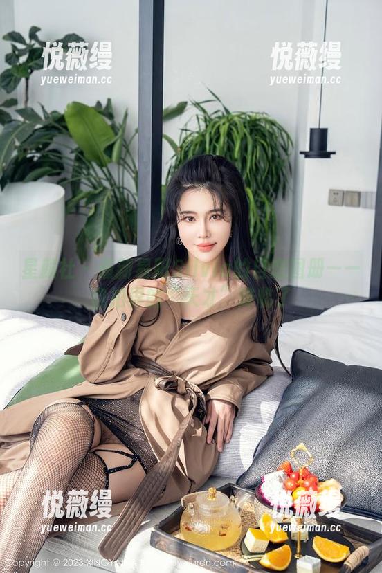 星颜社-易阳Silvia 星颜社 - 最新易阳Silvia的自恋图册——自拍界的“天才”降临了