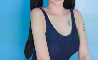 果团网 – 独家黑丝：龚玥菲的私房美图，因为太美我想把它当屏保！