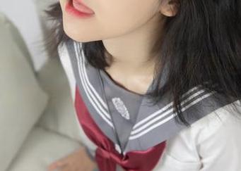 梦丝女神 – 张琪瑛的写真，看看这新模女神的疯狂原图，哎呀，有点上头了！