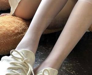 微密圈 – 梦里一只喵带来的黑丝小野猫美图，一张比一张厉害，你准备好迎接小野猫革命了吗？