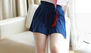 模范学院 – 圣诞时候的刘飞儿Faye：你无法想象的网盘下载体验，来就对了！