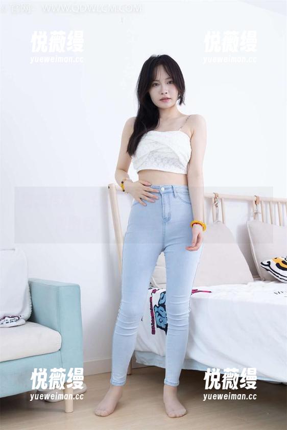 物恋传媒 - 你想要的黑丝，elise发放免费图包，摆脱犹豫直接上吧！