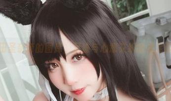 猫田圣奈奈的图库，足迹与心意交织的裸足画卷