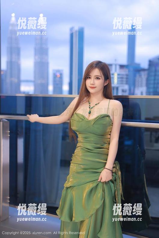 秀人网 - 图库秘笈：龙泽美曦的内衣小分享时光
