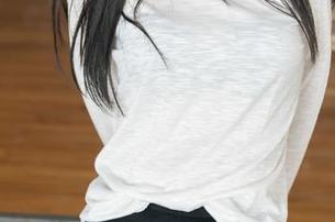 花漾show – 高清写真，张思允Nice油亮得像被涂抹过一样。