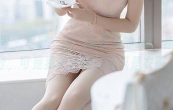 语画界 – 写真一瞥：杨晨晨的JK，细节满分，可是我关注的可不只是衣服。