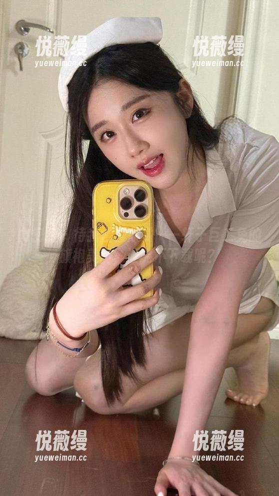 微密圈 - 待我慢慢欣赏——轩子巨二兔的旗袍美图，谁能不下载呢？