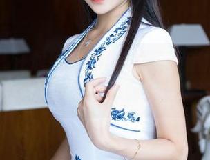 青豆客 – 汪佩妮Penny的三亚旅拍，眼前的美景，脑壳里却只想到海里有没有鱼？