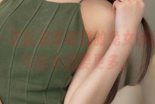 青豆客 – 这就是谭晓彤的兔女郎精选，你可能会想要更多。